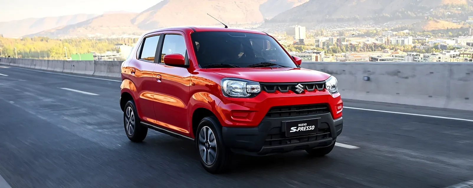 Todo lo que debes saber antes de comprar tu primer auto | Suzuki